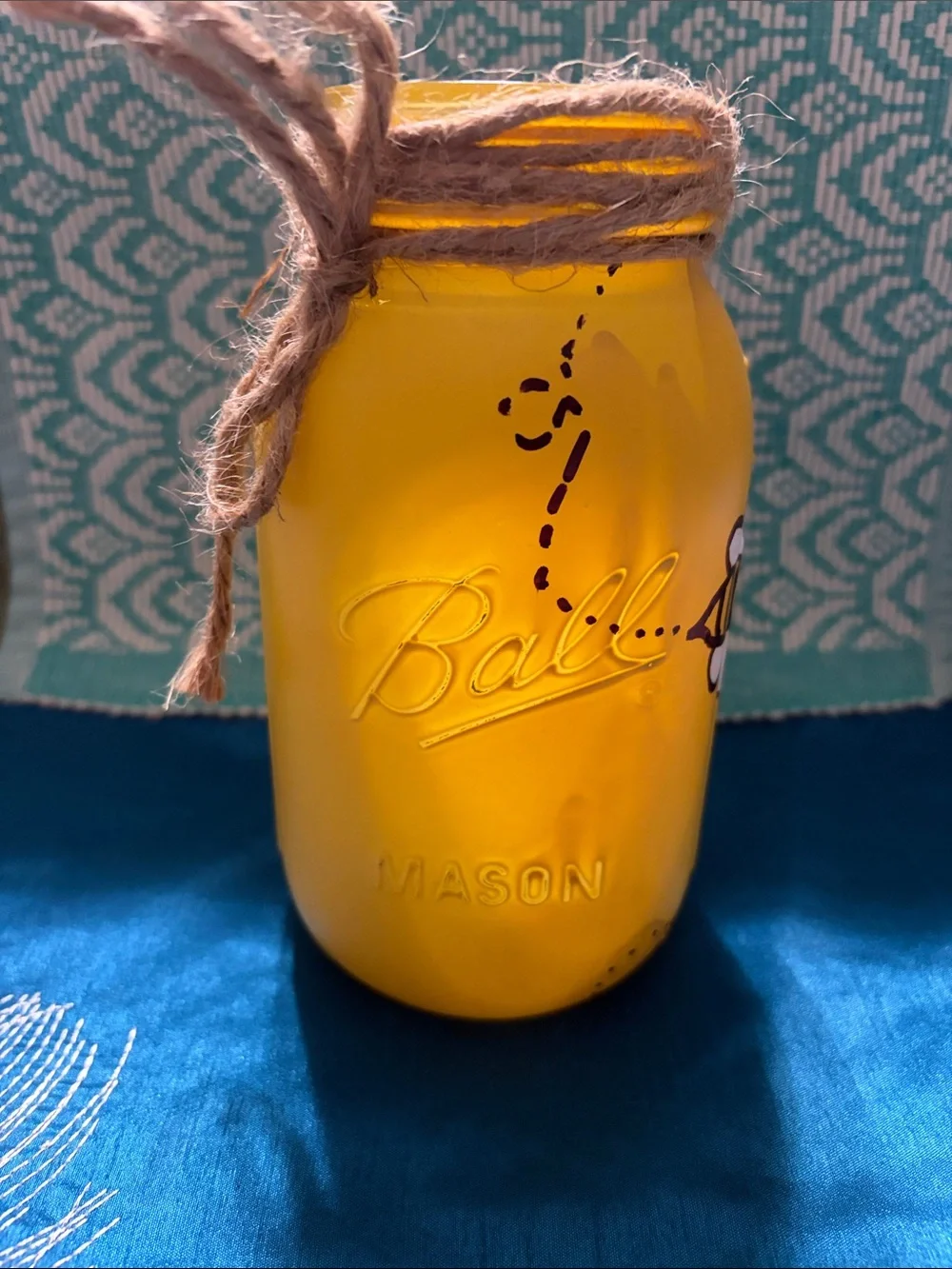 Hand-Painted Yellow Bee Mason Jar Vase with Jute Rope